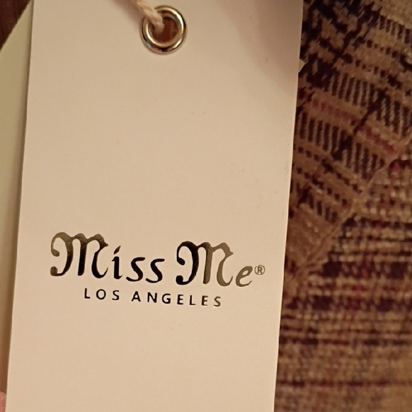 Miss Me Contrasting Plaid Checkered Blazer in Black and Cream - Picture 4 of 14